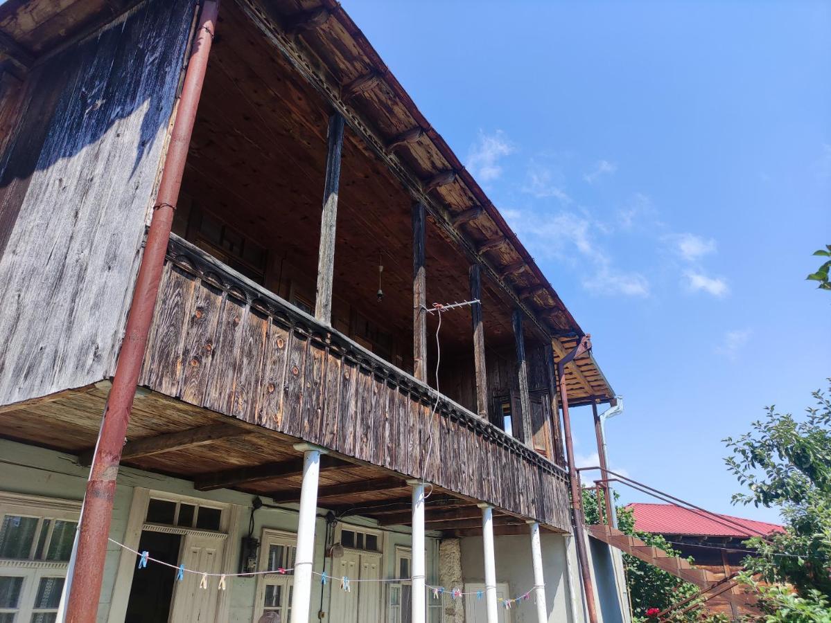 Racha Chogovadze'S Guest House Амбролаури Екстериор снимка